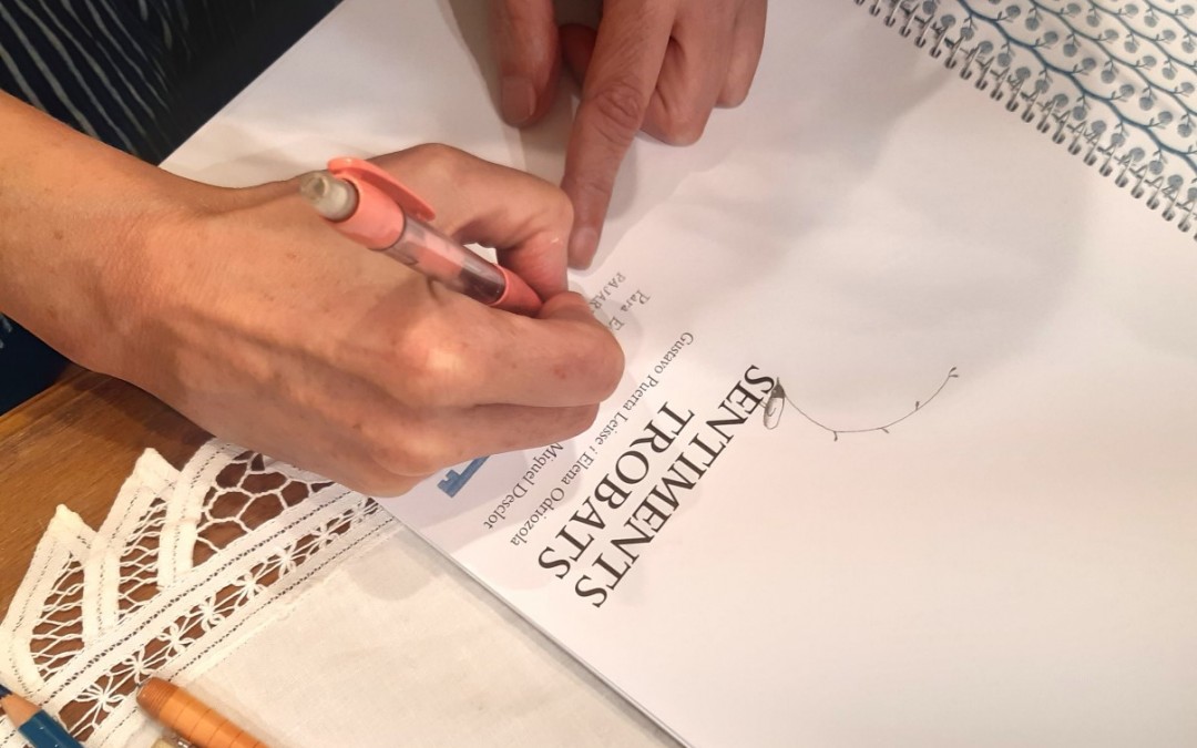Sessió extra del Club de Lectura de la Caputxeta amb la visita d’Elena Odriozola